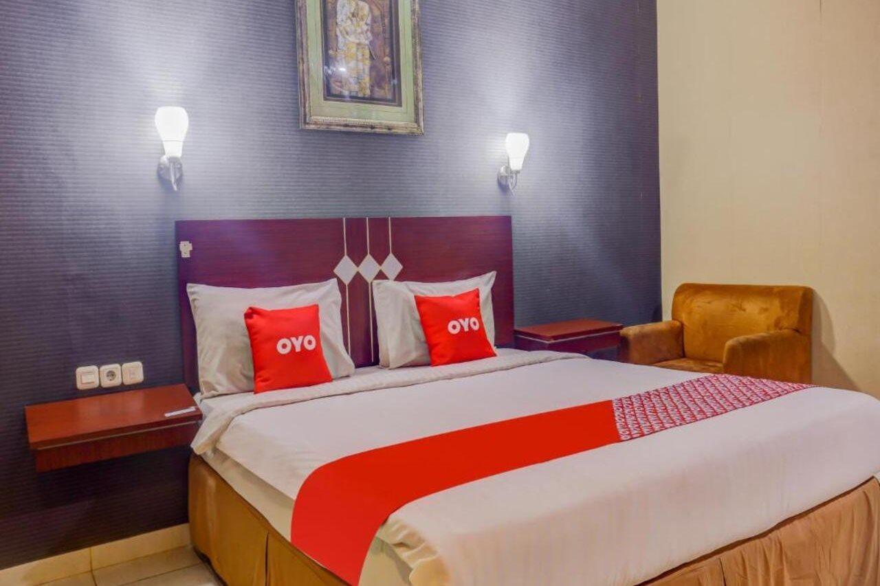 Oyo 3936 Hotel Trisula Makassar Kültér fotó