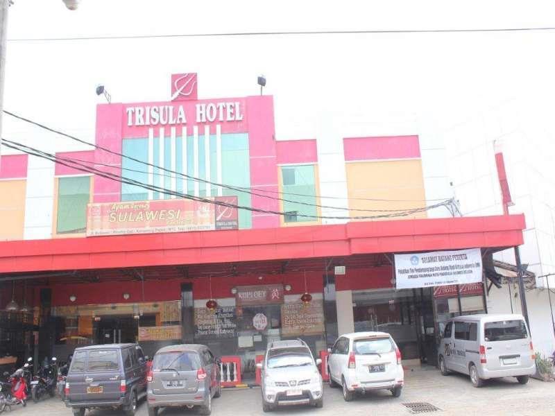 Oyo 3936 Hotel Trisula Makassar Kültér fotó